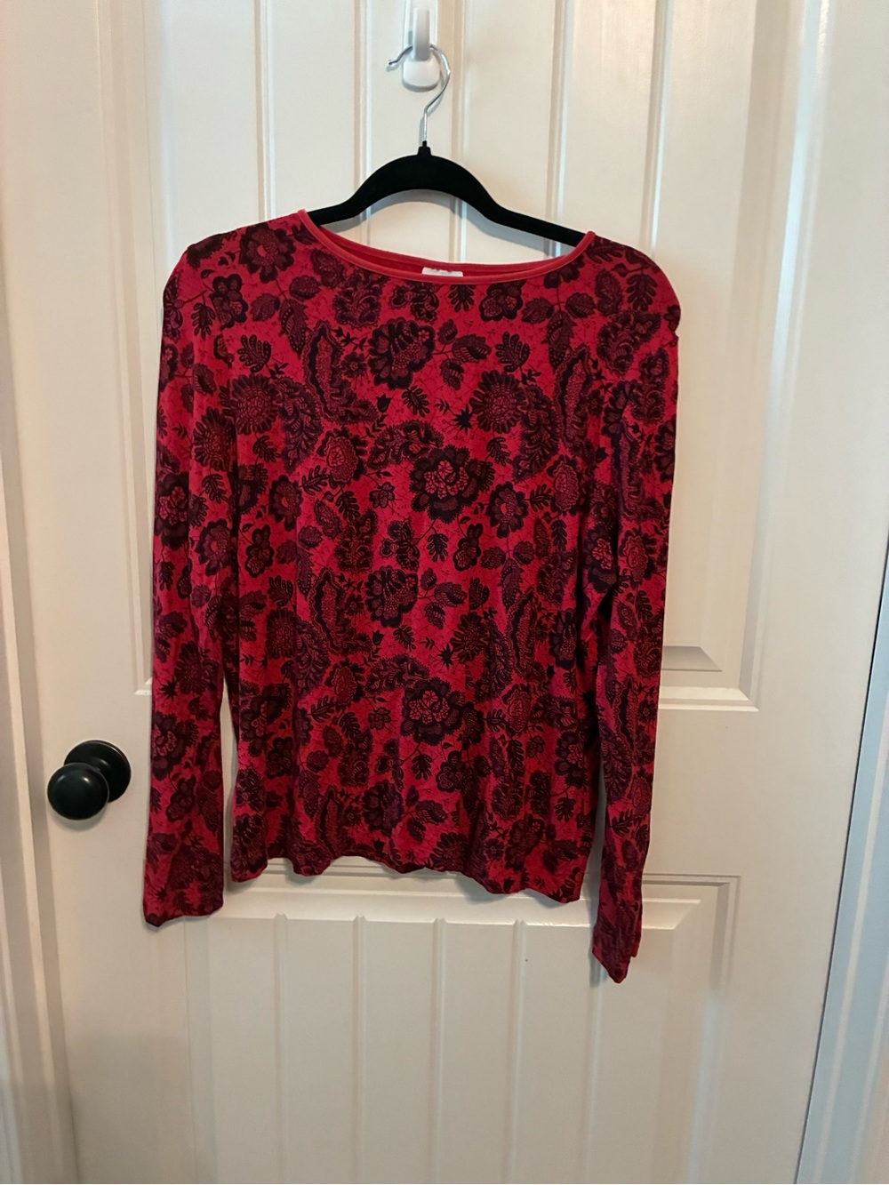 Westbound Red Floral Long Sleeve Top Medium